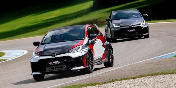 Toyota, a Goodwood con GR e carburanti alternativi