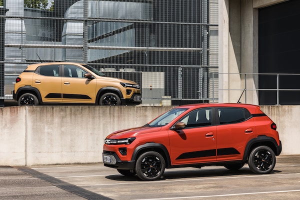 Nuova Dacia Spring, l'elettrico democratico