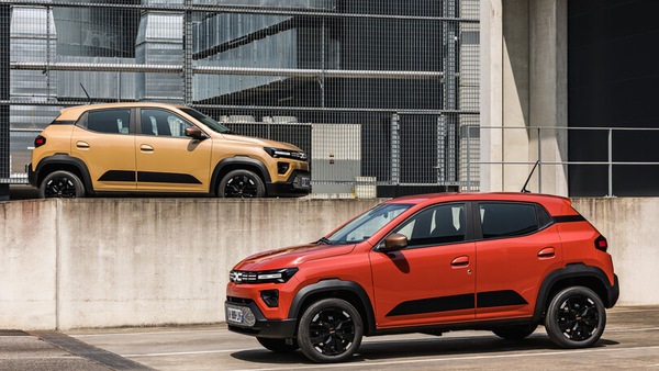 Nuova Dacia Spring, l'elettrico democratico
