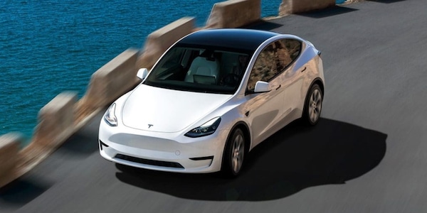 Tesla Model Y, arriva l'upgrade per aumentare l'autonomia di 80 km