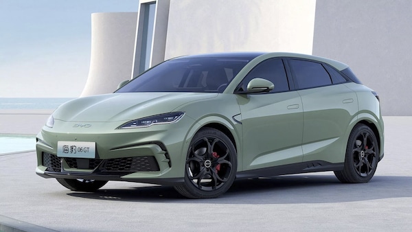 Byd Seal 06 GT, una bella alternativa a Tesla Model 3