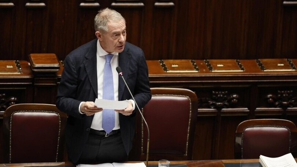 Gigafacrory di Termoli: Urso fissa un incontro per accelerarne i tempi