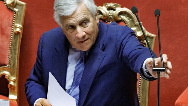 Dazi alle auto elettriche cinesi, Tajani: “Sosteniamo la posizione dell’Ue”