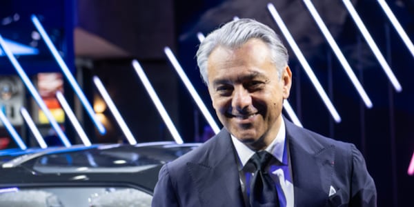 De Meo: "I cinesi cacciano come lupi. L'Europa ha la responsabilità di 13 milioni lavoratori"