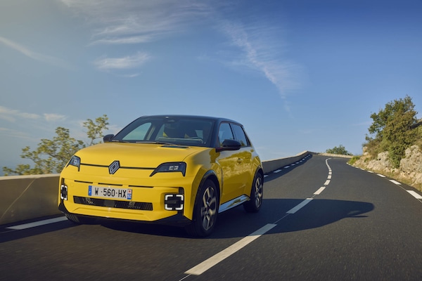 Nuova Renault 5 E-Tech Electric: la city car gustosa da guidare