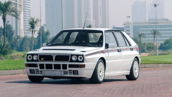 All'asta una Lancia Delta HF Integrale Evoluzione “Martini 5” che costa come una casa