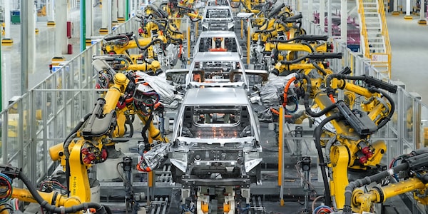 Ungheria hub per l'auto elettrica: BMW e BYD, fabbriche nel 2025