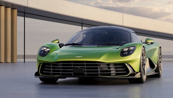 Aston Martin Valhalla, che ne penserà Newey?