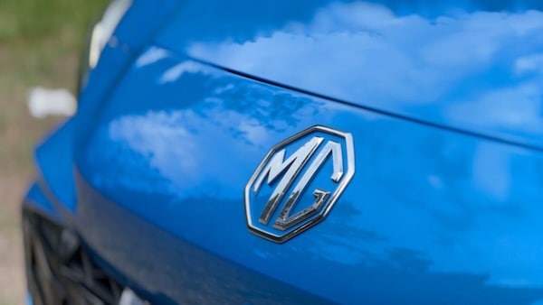 MG è pronta: nel 2025 un'elettrica con batteria a stato semi-solido