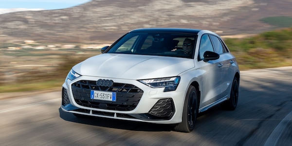 Audi A3 Sportback TFSI e, prova della plug-in a largo raggio