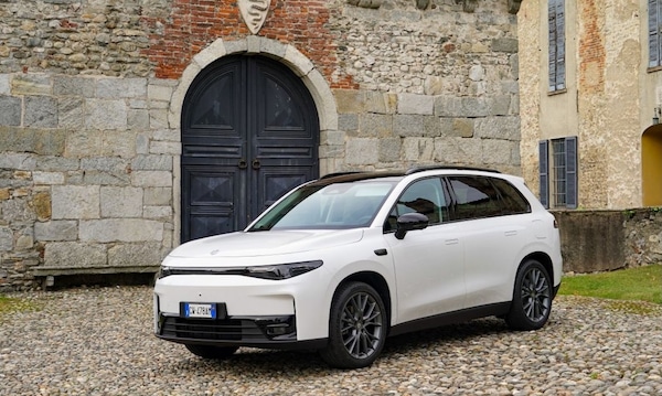 Leapmotor C10 REEV, inizia l'avanzata delle ibride dalla Cina