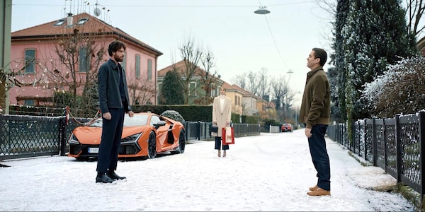Lamborghini “The Snowball”, il video celebra il Natale