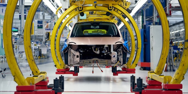 Fiat 500 e Panda, rinascimento elettrico a Mirafiori e Pomigliano