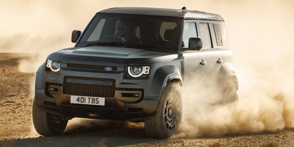 Defender alla Dakar 2026, sfida estrema con la Octa