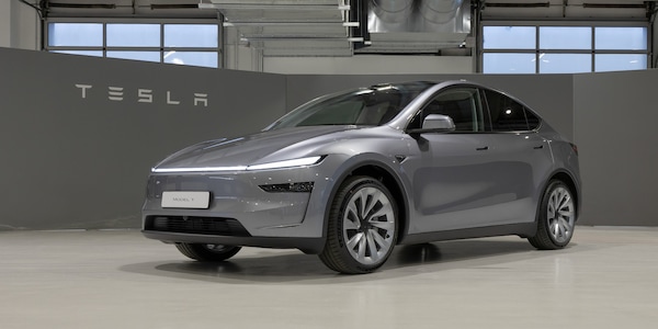 Nuova Tesla Model Y, come è fatta e quanto costa