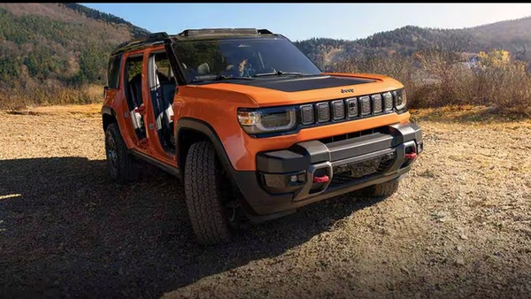 Jeep Recon 4xe elettrica anticipata al Super Bowl, arriva a fine anno