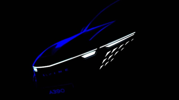 Alpine A390, nuove informazioni sulla fastback elettrica
