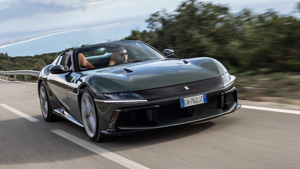 Ferrari 12Cilindri Spider, 830 cv a cielo aperto