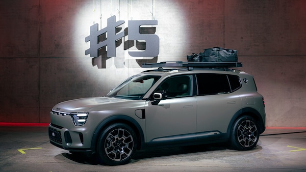 Smart #5, la più grande di sempre