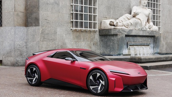 Rapida, la supercar da sogno disegnata da Ied e Italdesign