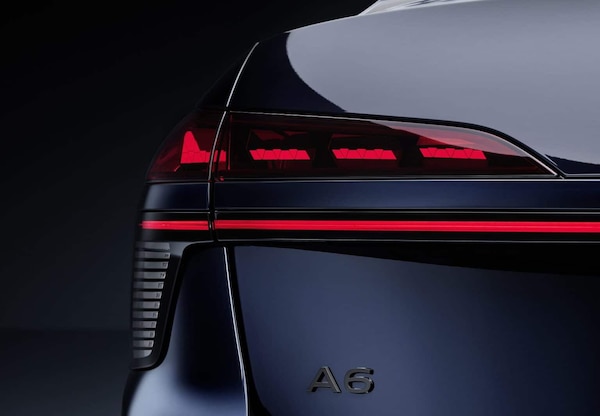 Audi A6 berlina, brida diesel e benzina, nuovi teaser