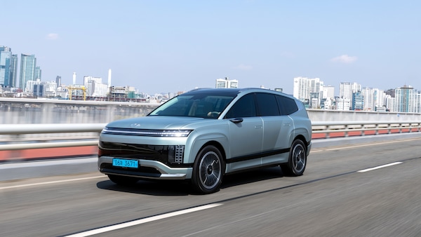 Hyundai IONIQ 9, la prova in Corea del grande Suv elettrico