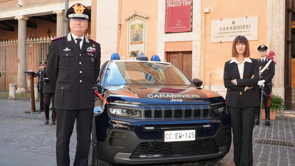 Carabineri (anche) green, arrivano le Jeep Avenger elettriche