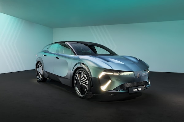 Renault Embleme, laboratorio per il futuro