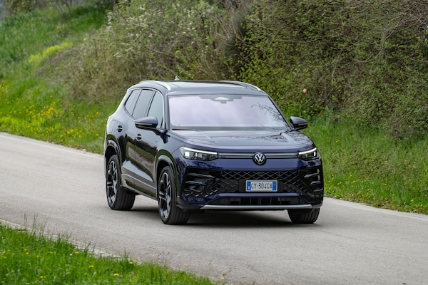 Volkswagen Tayron, il primo contatto in azione