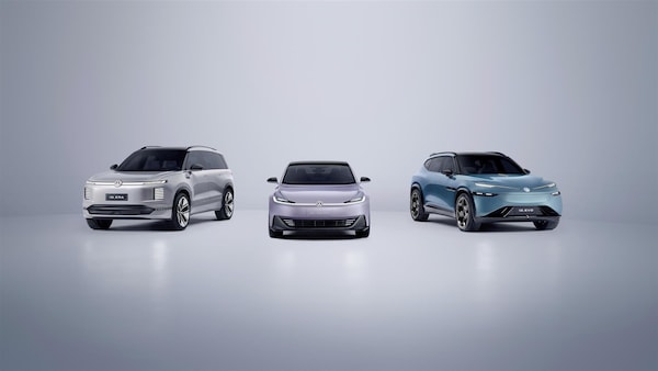 Volkswagen, tre concept elettriche per l'offensiva in Cina