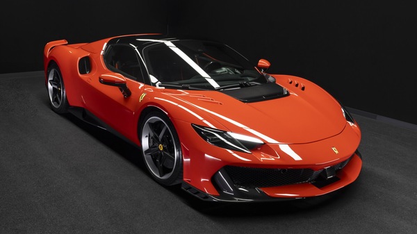 Ferrari 296 Speciale, la piccola del Cavallino alza l'asticella e tocca quota 880 cv