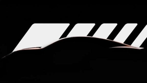 Mercedes AMG, teaser del bolide elettrico più potente di sempre del Gruppo