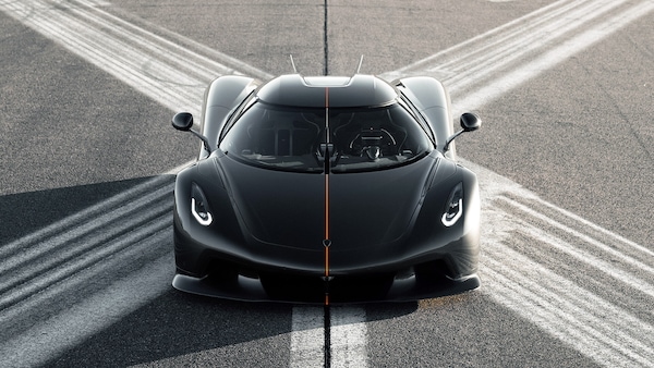 Koenigsegg Jesko Absolut, nuovo record di velocità per l’hypercar