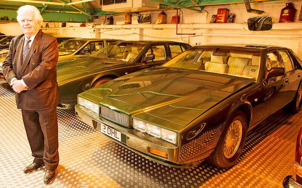 Rodger Dudding e la sua collezione da sogno: 450 auto uniche