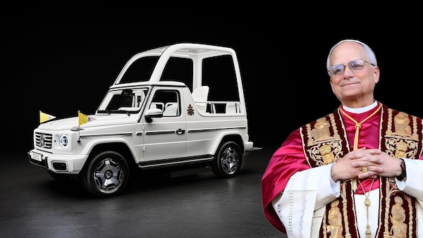 Papa Leone XIV e la Papamobile: un secolo di viaggi al servizio del pontificato