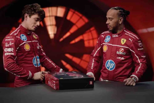 Ferrari sf-24 f1 Lego: Hamilton e Leclerc la costruiscono nella galleria del vento, il VIDEO