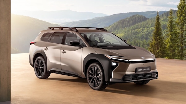 Toyota bZ4X Touring, il suv che vuol essere wagon