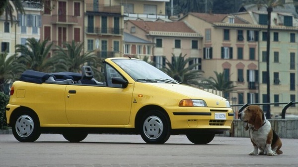 L'Europa propone la revisione annuale per auto vecchie: una stangata per milioni di automobilisti