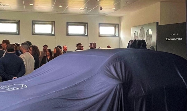 Lancia Gamma, Napolitano a Melfi mostra la nuova ammiraglia