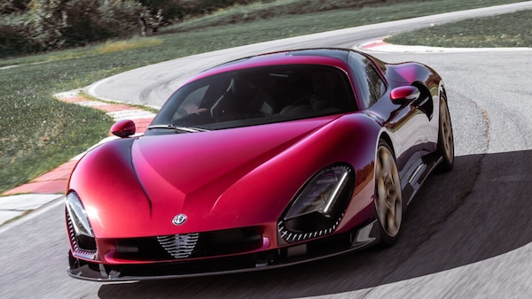 Alfa Romeo 33 Stradale, il test