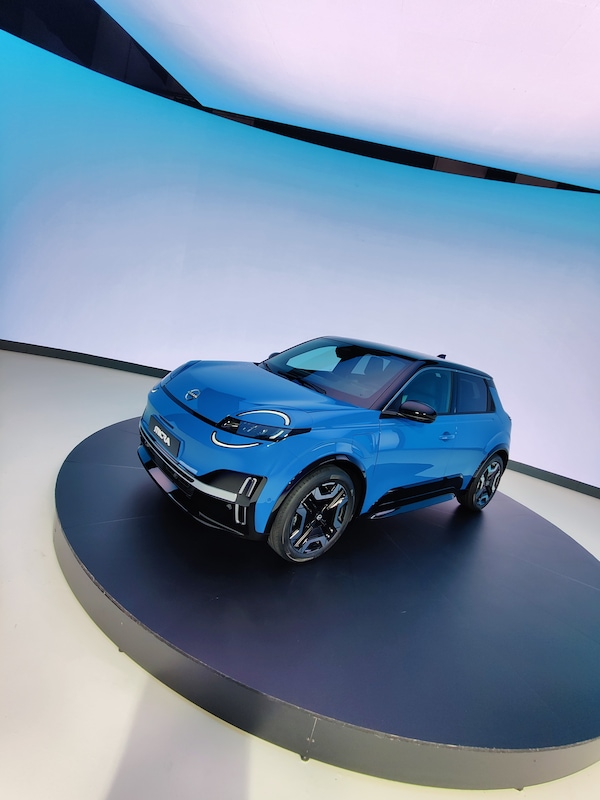 Nissan Micra, la piccola diventa green e tecnologica