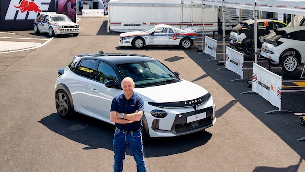Lancia Ypsilon: HF l'elettrica, HF Line l'ibrida con il look sportivo