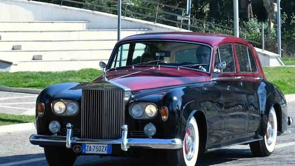 Rotary Sun Tour 2025: nel Cilento sfilano auto d’epoca da tutta Italia