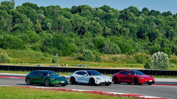 Porsche elettriche, nasce il Registro Italiano E-Motion