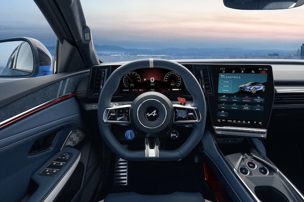Alpine A390, la fastback elettrica a elevante prestazioni