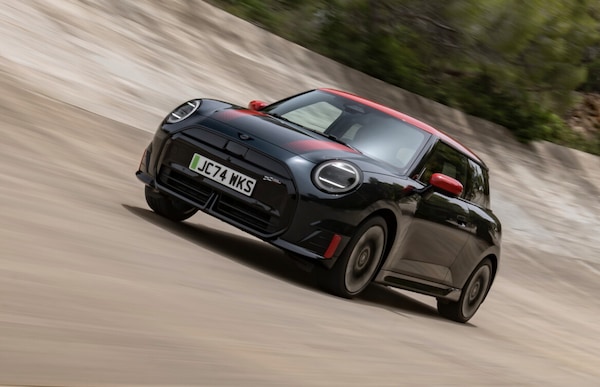 Mini John Cooper Works Electric, il test