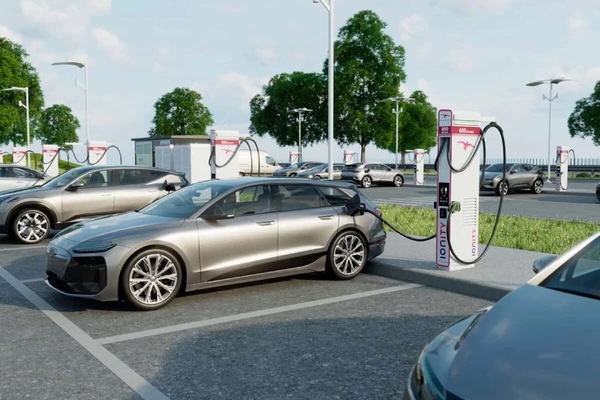 Ricarica ultra-rapida in 8 minuti: Ionity porta in Europa la tecnologia megawatt