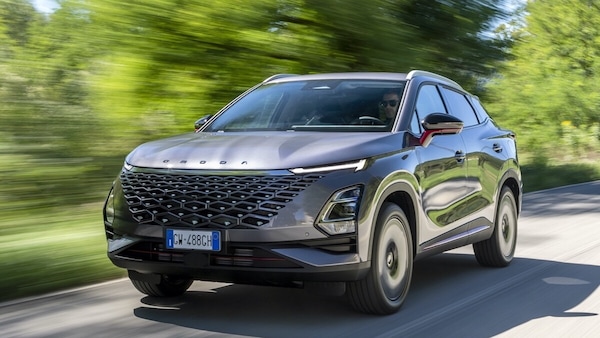 Omoda 5 ritocca il listino prezzi, Pure la nuova entry level