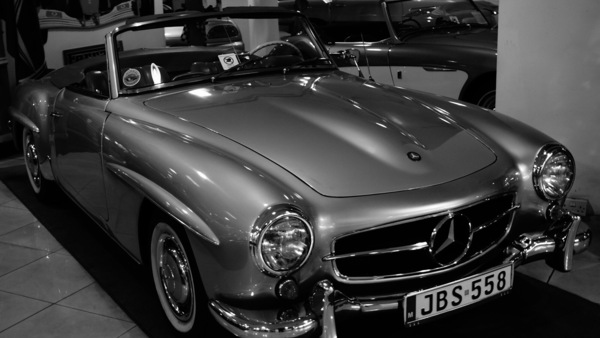 Heritage in evoluzione: Mercedes-Benz inaugura i primi Classic Partner italiani a Brescia e Perugia