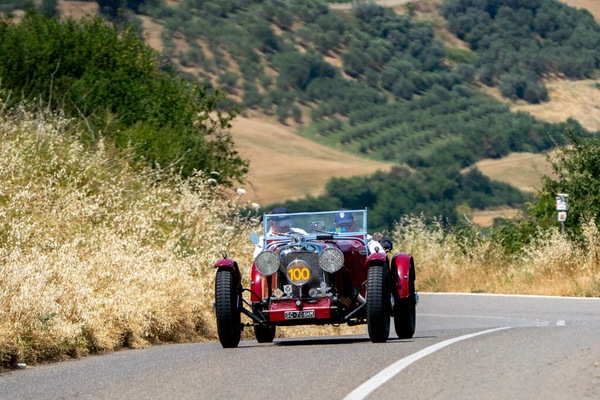 Una 1000 miglia di pura passione
